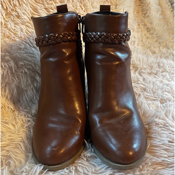 Caramel Heeled Boots - Picture 2 of 9